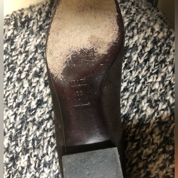 Brown suede Prada round-toe flats - Picture 9 of 10
